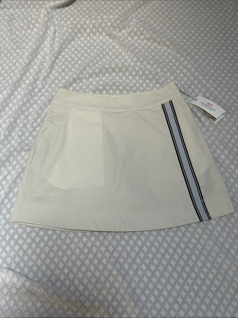 Vineyard Vines Performance Women's Skort Core A-Line Women's Golf Skort - Picture 10 of 10